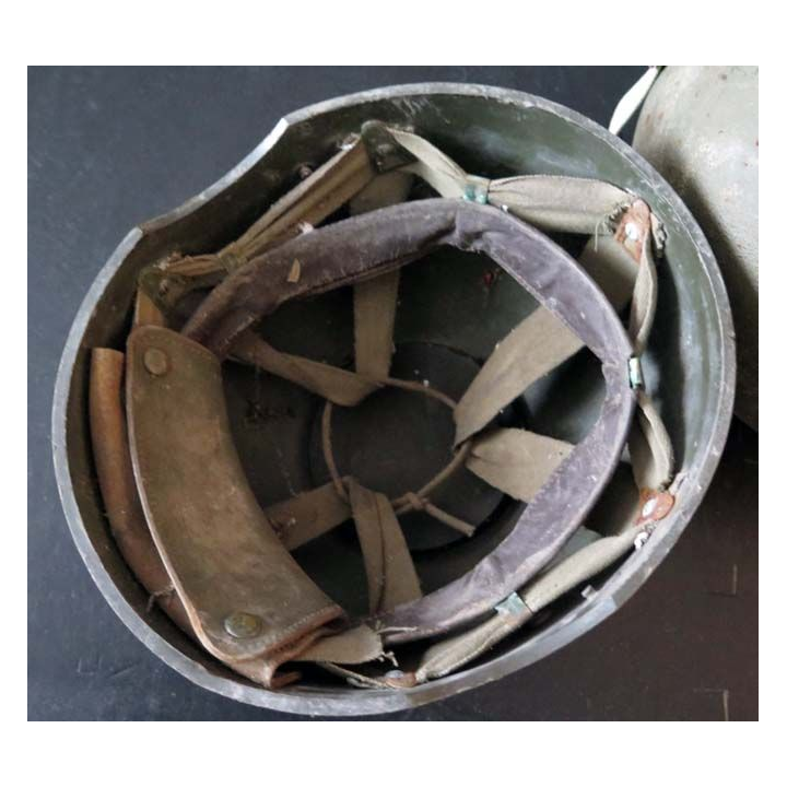 MILITARIA : Casque modèle 51 avec son sous casque de chars 