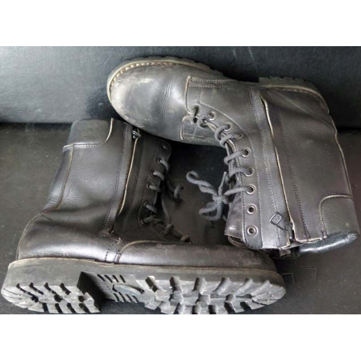 MILITARIA