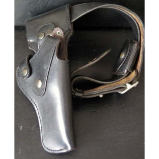 MILITARIA : Etui porte pistolet en cuir avec ceinturon incorporé type police