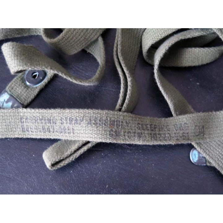 MILITARIA : sangle de portage US garrying strap assembly sleeping bag en toile