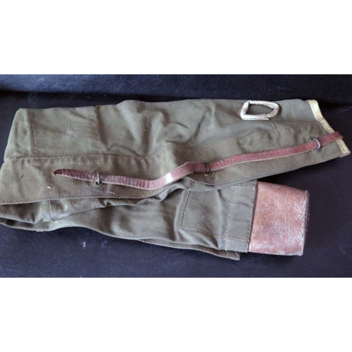 MILITARIA : Etui porte pistolet en cuir 