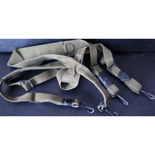 MILITARIA : bretelles de support de ceinturon avec sangles métalliques n° 3297 / 92