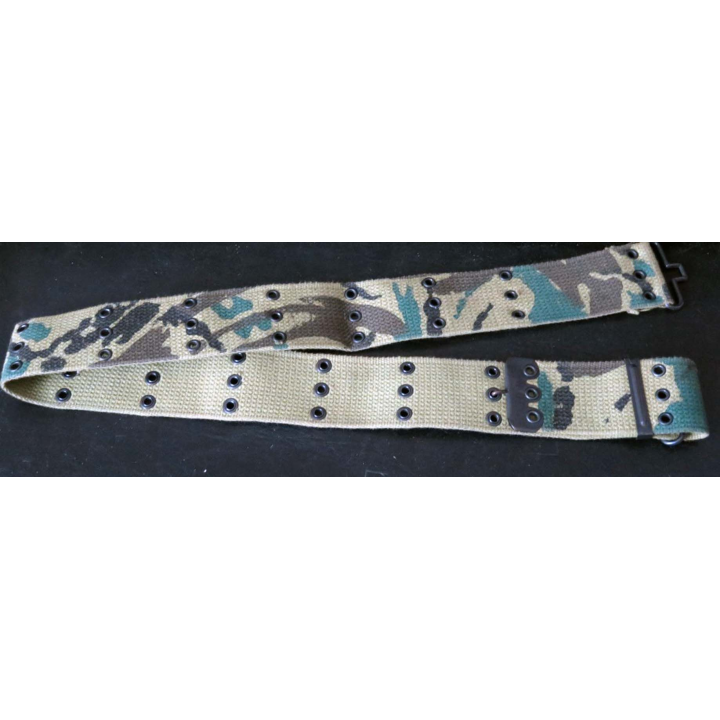 MILITARIA : ceinturon camouflé