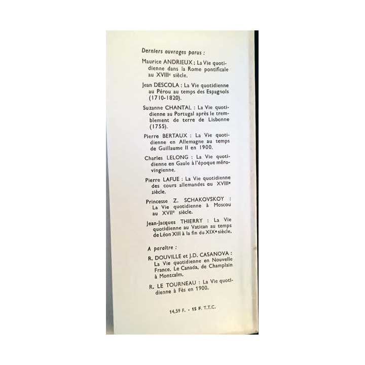 1. A Alger a la veille de l'intervention française de Pierre Boyer aux éditions hachette