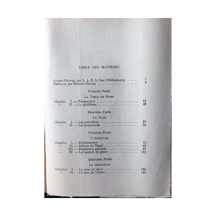 1. Victoire sur l'Everest du Généraal Sir John Hunt aux éditions Amiot Dumont