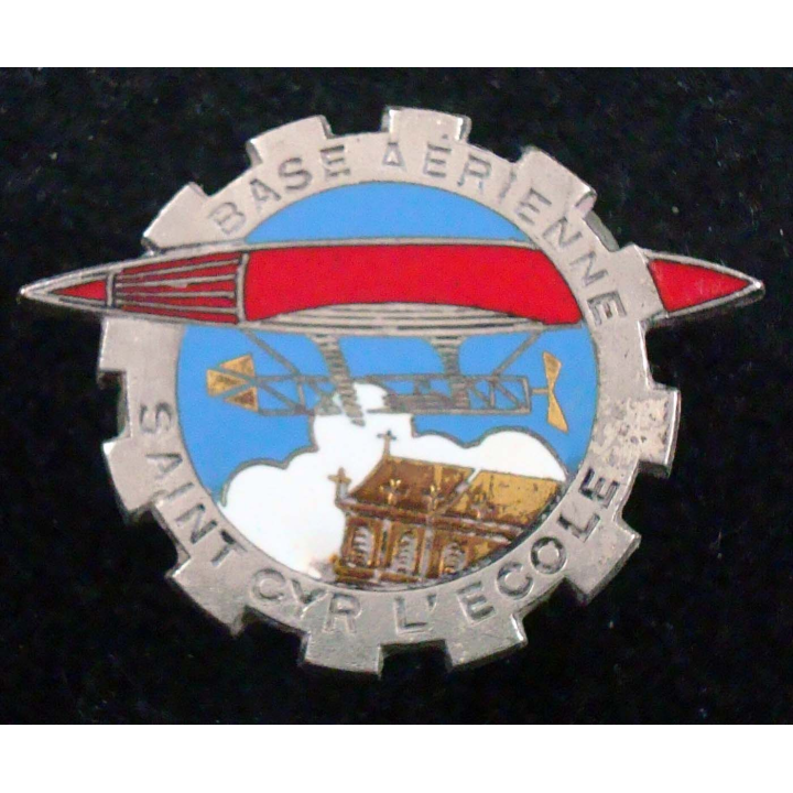 BA 272 