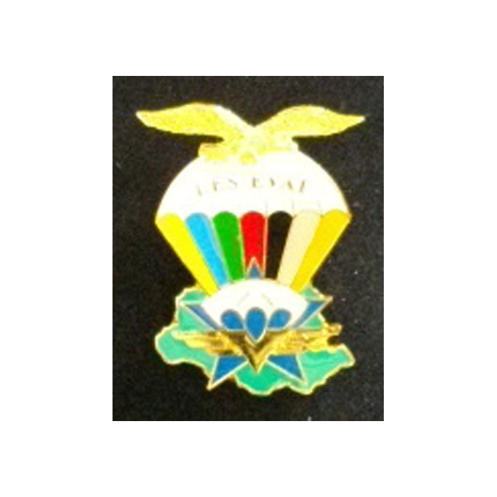 1° RÉGIMENT DE CHASSEURS PARACHUTISTES LES EVAT N° RCP