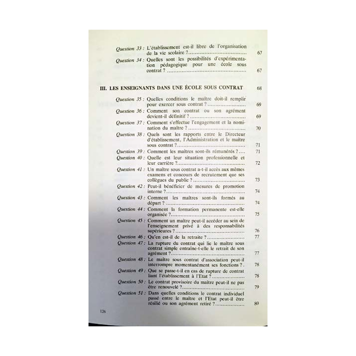 1. L'école libre et l'état de Nicole Fontaine aux éditions Unapec 1982
