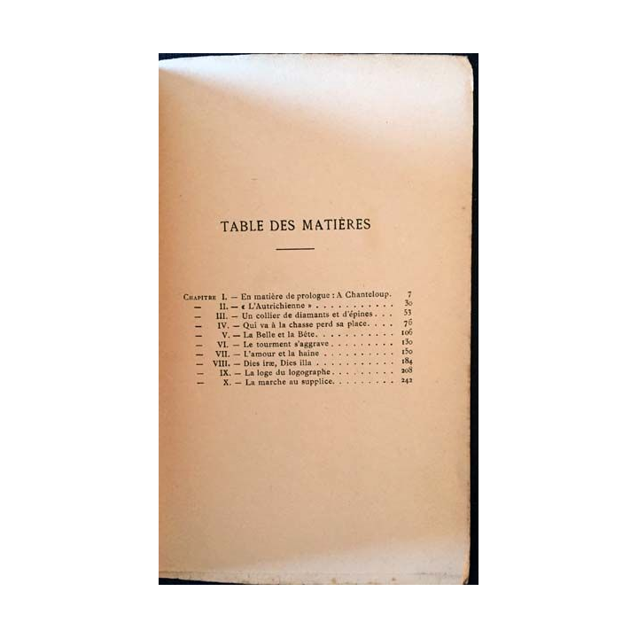 1. Les lys sanglants de Léon Daudet aux éditions Flammarion 1938