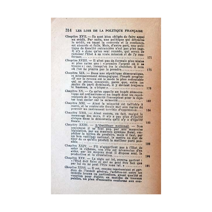 1. Les lois de la politique française de Charles Benoist aux éditions Arthème Fayard 1928
