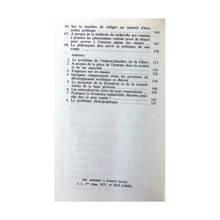 1. Mao Tsé-toung et la construction du socialisme de Hu Chi-hsi aux éditions du Seuil