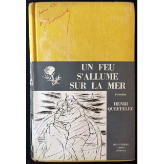 1. Un feu s'allume sur la mer de Henri Queffélec aux éditions bibliothèque Amiot Dumont