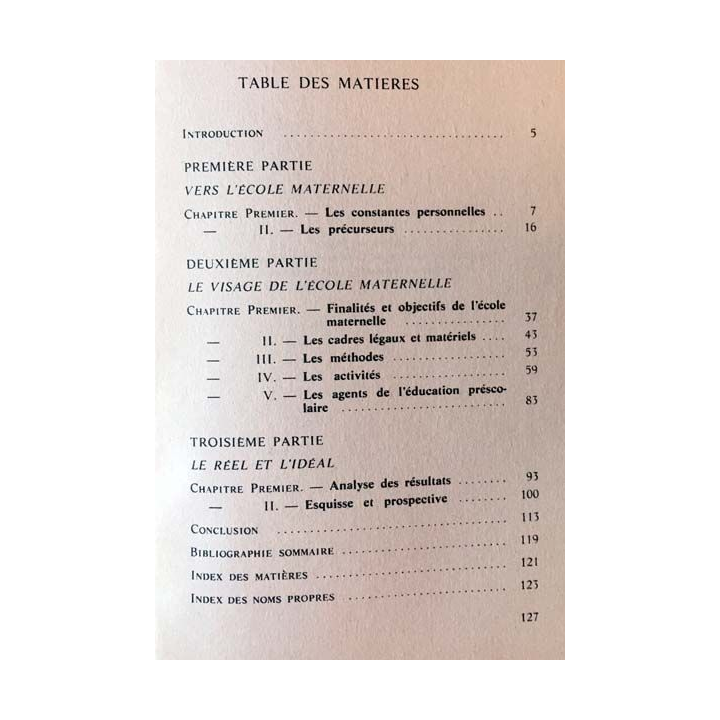 1. N°2075 Que sais je ? L'école maternelle de Jean Vial aux éditions Presses universitaires de France