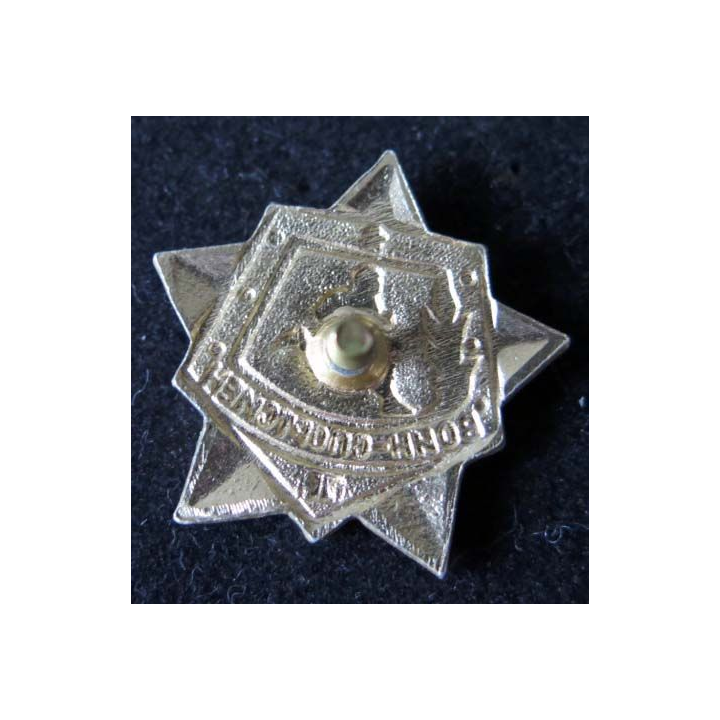 RUSSIE : insigne métallique de 2° classe sportif pour les soldats de hauteur 2,7 cm