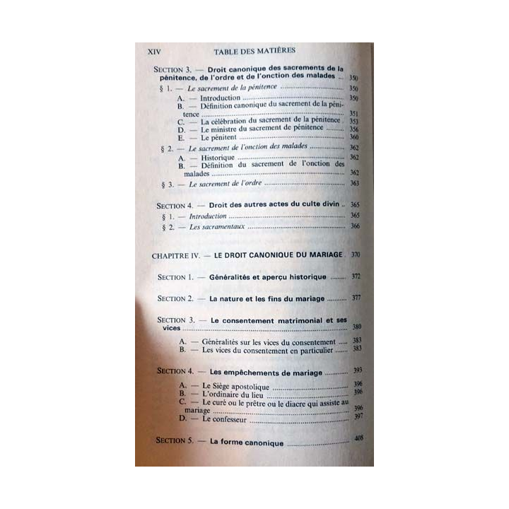 1. Droit canonique de Patrick Valdrini, Jacques Vernay, Jean-Paul Durand et Olivier Échappé aux éditions Dalloz