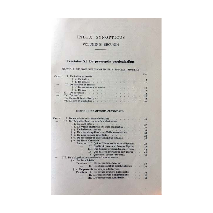 1. Institutiones théologiae moralis Volume 2 aux éditions Universelle 1939