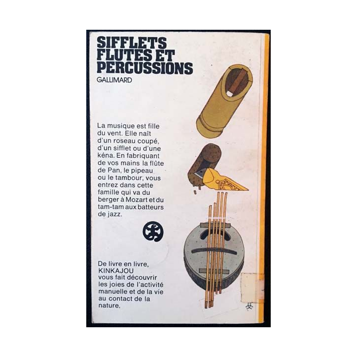1. Sifflets flûtes et percussions de Bernard Nominé aux éditions Gallimard