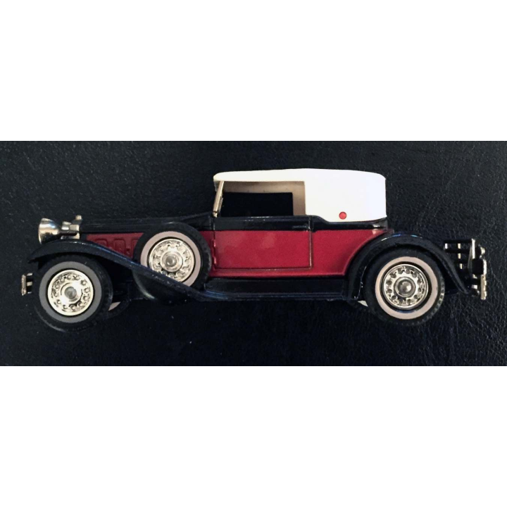 1930 Packard Victoria