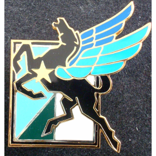 EALAT SAUMUR : insigne de l'escadrille de l'aviation légère de l'armée de terre à Saumur de fabrication Saumur G. 3.168