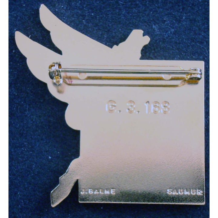 EALAT SAUMUR : insigne de l'escadrille de l'aviation légère de l'armée de terre à Saumur de fabrication Saumur G. 3.168