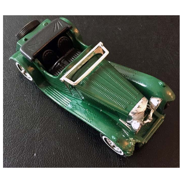 Voiture de collection : 1936 Jaguar SS100