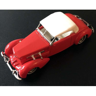Voiture de collection : 1937 Cord 812