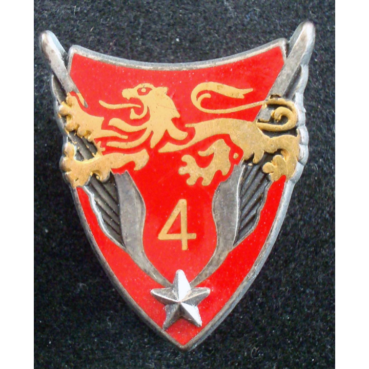 4° GHL : insigne métallique du 4° groupement d'hélicoptères légers de fabrication Fraisse G. 1926