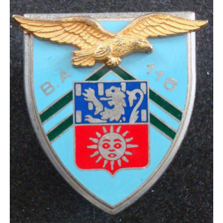 BA 116 : insigne métallique de la base aérienne 116 de Luxeuil de fabrication Drago A. 596