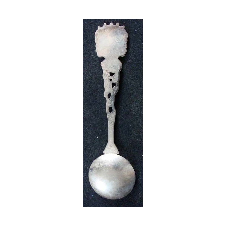 PETITE CUILLERE  : petite cuillère de collection argentée de Mallorca