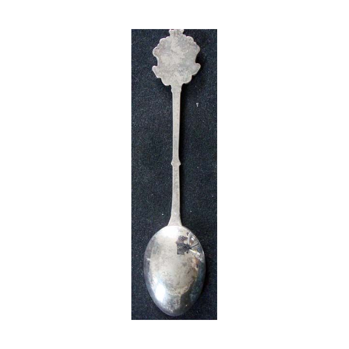 PETITE CUILLERE  : petite cuillère de collection argentée de Morzine