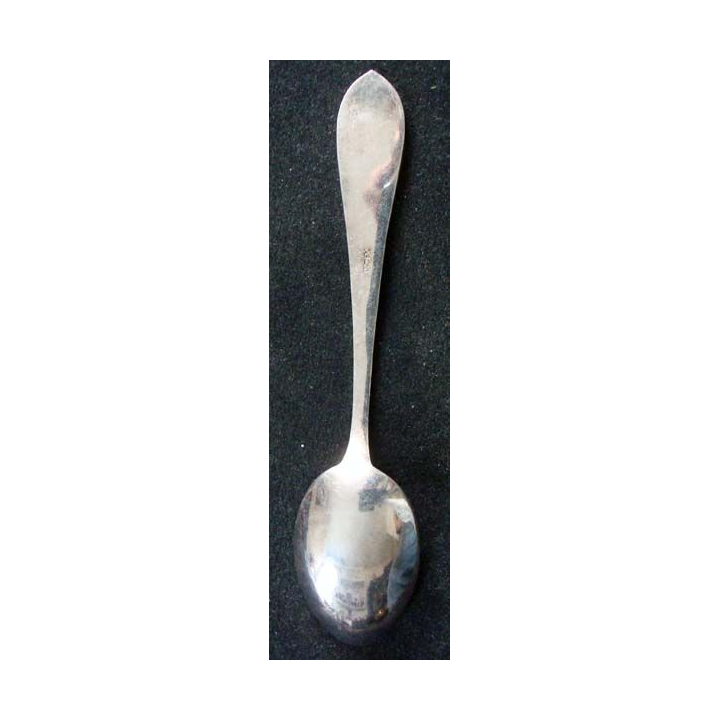 PETITE CUILLERE  : petite cuillère de collection argentée du Portugal