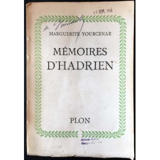 1. Mémoires d'Hadrien de Marguerite Yourcenar aux éditions Plon