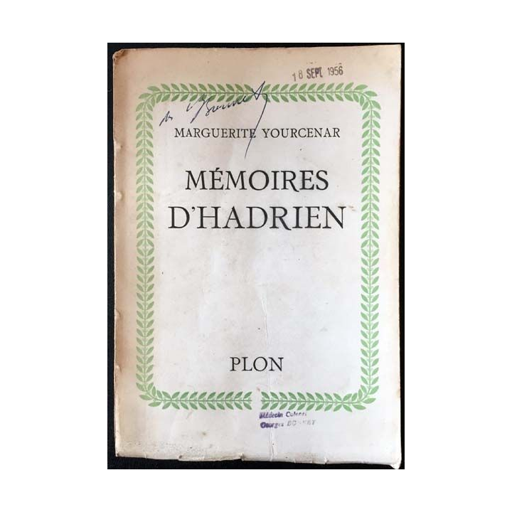 1. Mémoires d'Hadrien de Marguerite Yourcenar aux éditions Plon