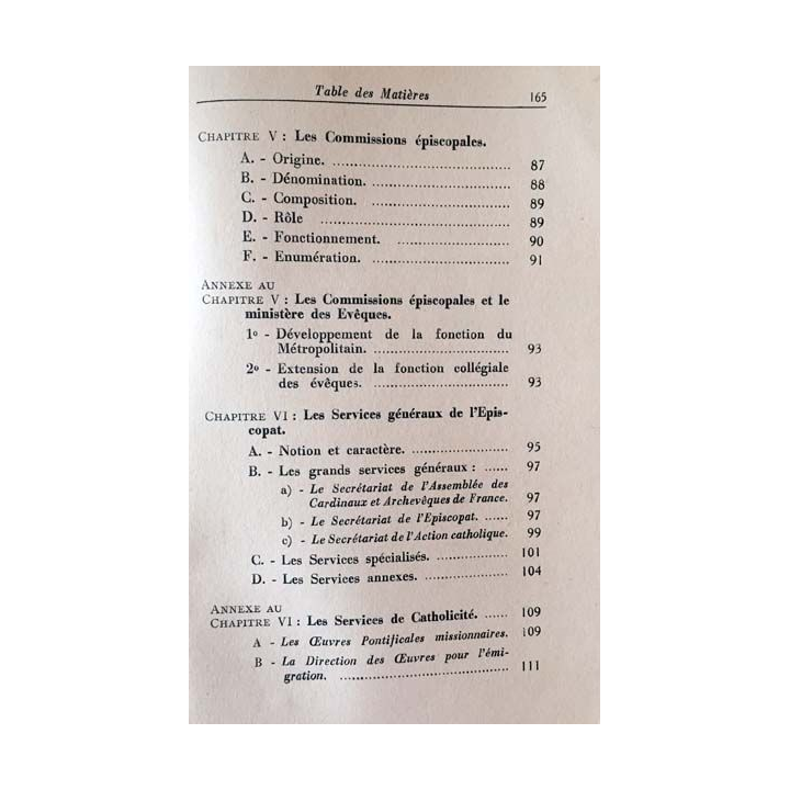 1. L'organisation de l'Église catholique en France de V.-L Chaigneau aux éditions SPES - Paris