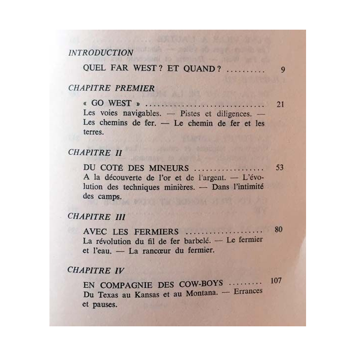 1. La vie quotidienne au Far-West (1860-1870) de Claude Fohlen aux éditions Hachette