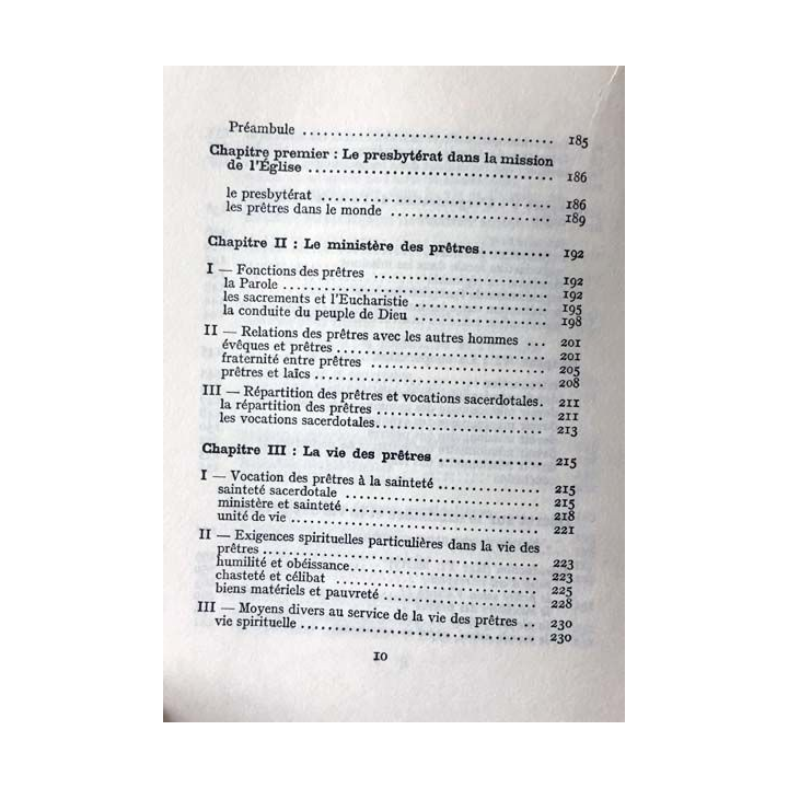 1. La révélation L'activité missionnaire Ministère et vie des prêtres aux éditions du Centurion