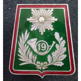 CHASSEURS : insignes G. 1333 en émail 