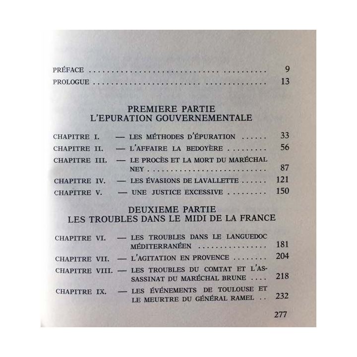 1. La terreur blanche du Duc de Castries aux éditions librairie académique Perrin