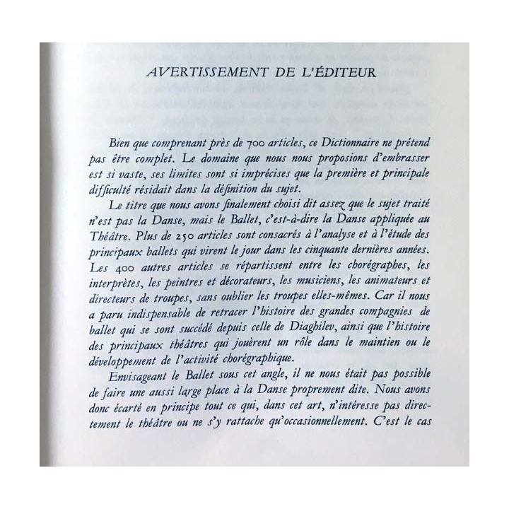 1. Dictionnaire du ballet moderne aux éditions Fernand Hazan