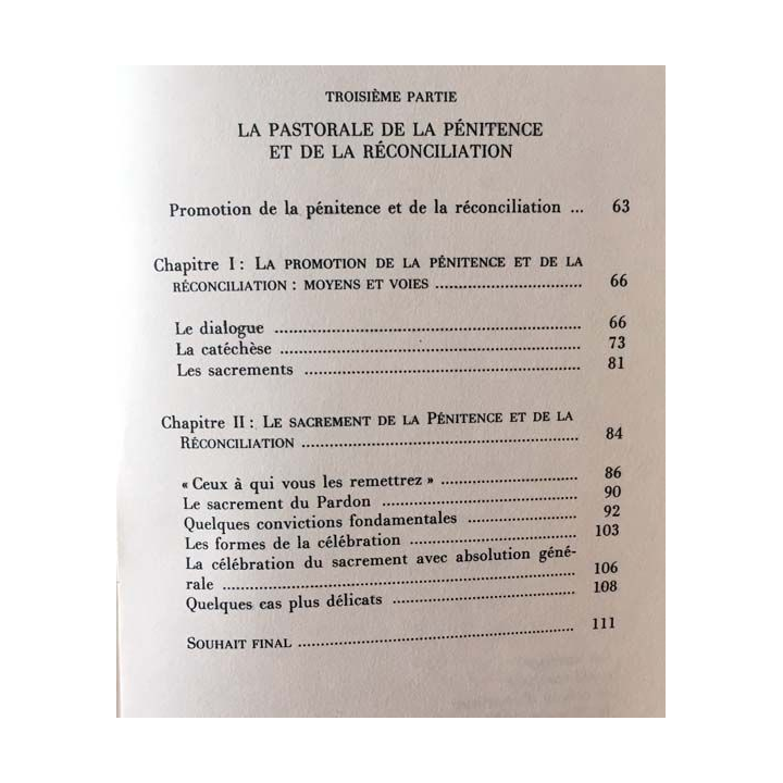 1. Réconciliation et pénitence dans la mission de l'Église aujourd'hui de Jean-Paul II aux éditions du Centurion