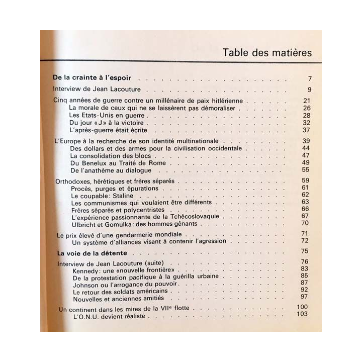 1. L'histoire universelle depuis 1939 aux éditions Robert Laffont - Grammont
