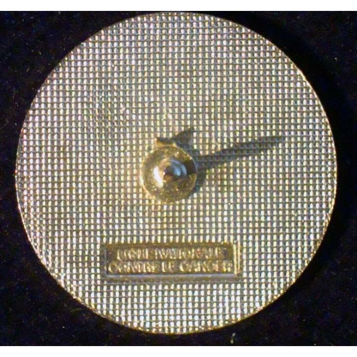PIN'S GOLF : Couoe de l'espoir de diamètre 2,5 cm
