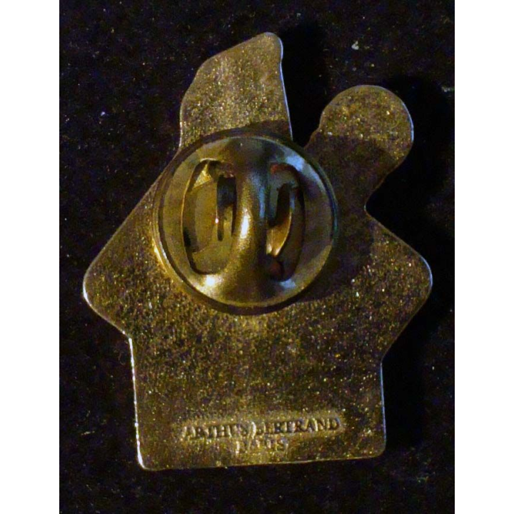 PIN'S GOLF : trophée lancôme de hauteur 3 cm