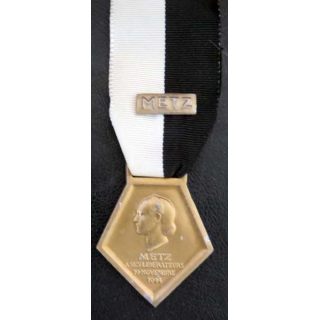 FRANCE : médaille de la libération de Metz refrappe 