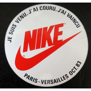 Autocollant Nike course Paris Versailles Octobre 1983 de diamètre 10 cm
