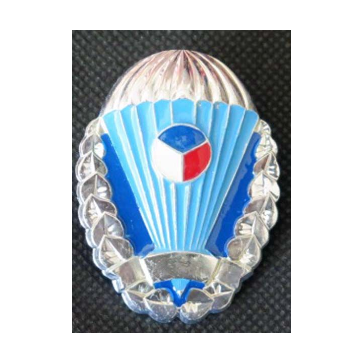TCHEQUE : insigne parachutiste cinq sauts des forces tchèques 1993 - 2011