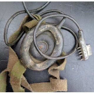 MILITARIA : oreillette de char français des années 1950 (C60)