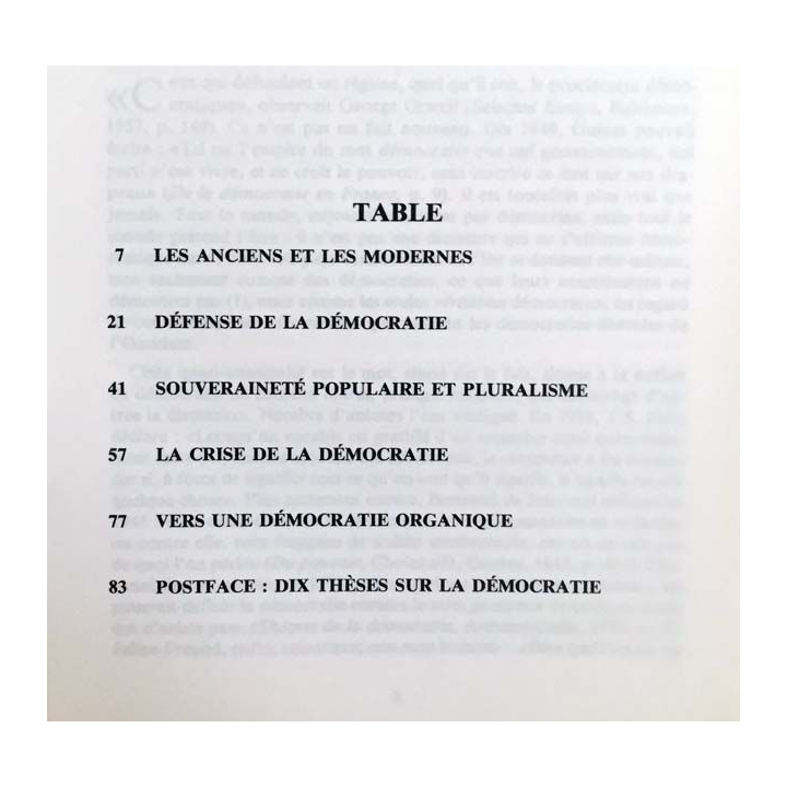 1. Démocratie : Le problème de Alain de Benoist aux éditions Le labyrinthe