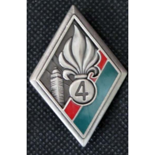 4°