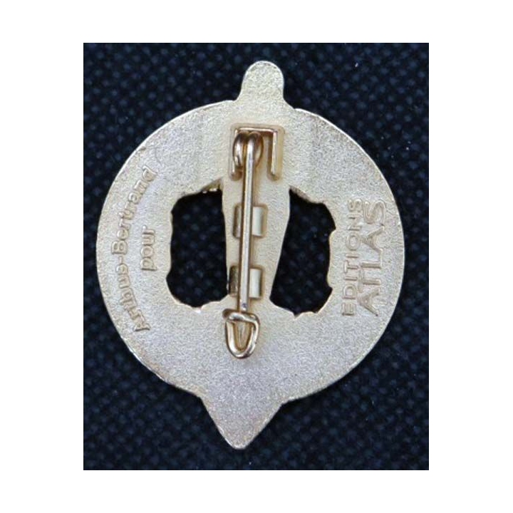 32° RA : insigne métallique du 32° régiment d'artillerie réalisé par Arthus Bertrand pour les Editions Atlas